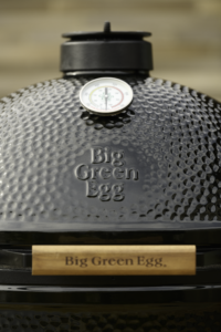 Big green egg onyx